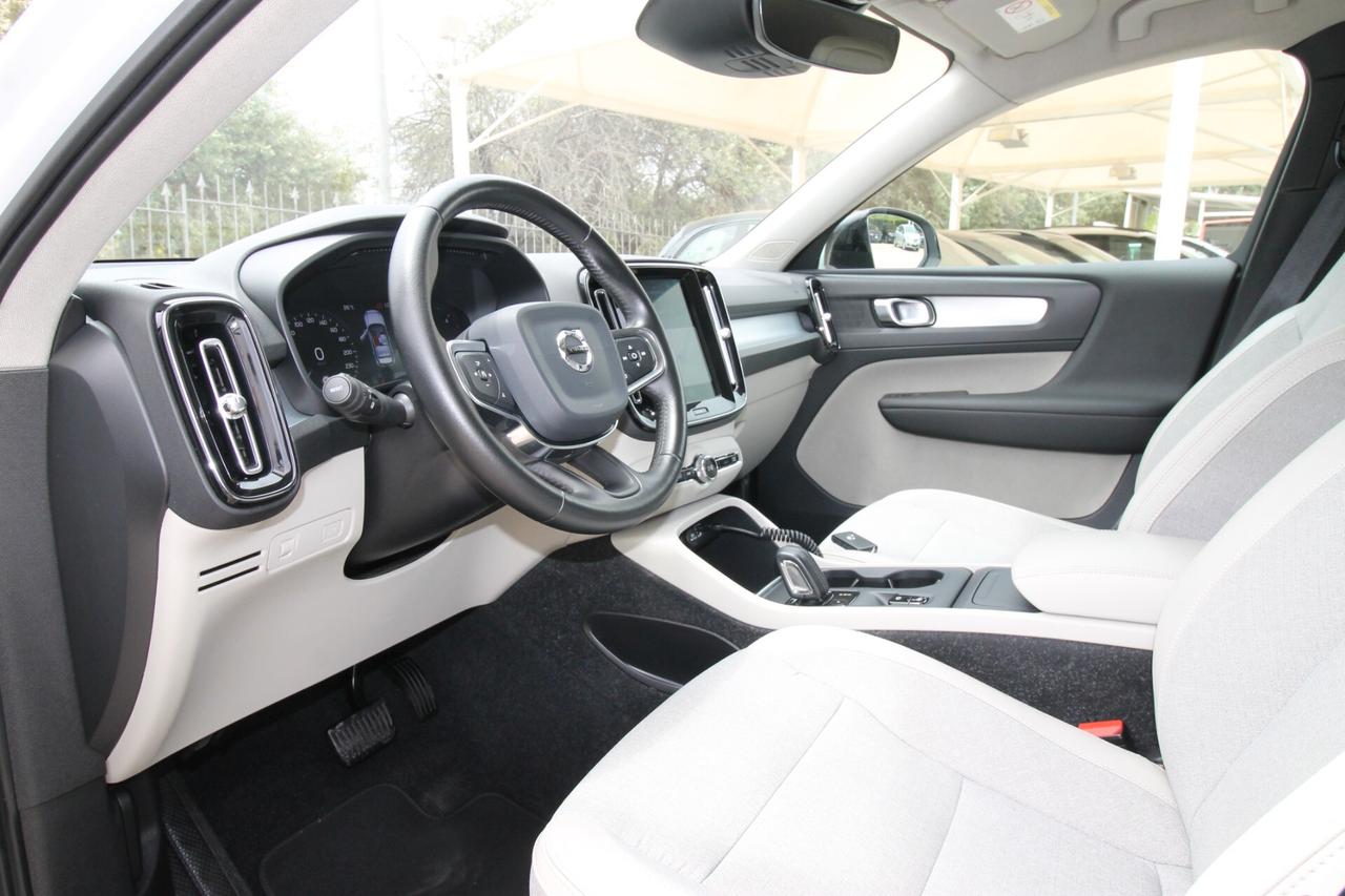 Volvo XC40 2.0 D3 150cv Momentum Geartronic | 2019