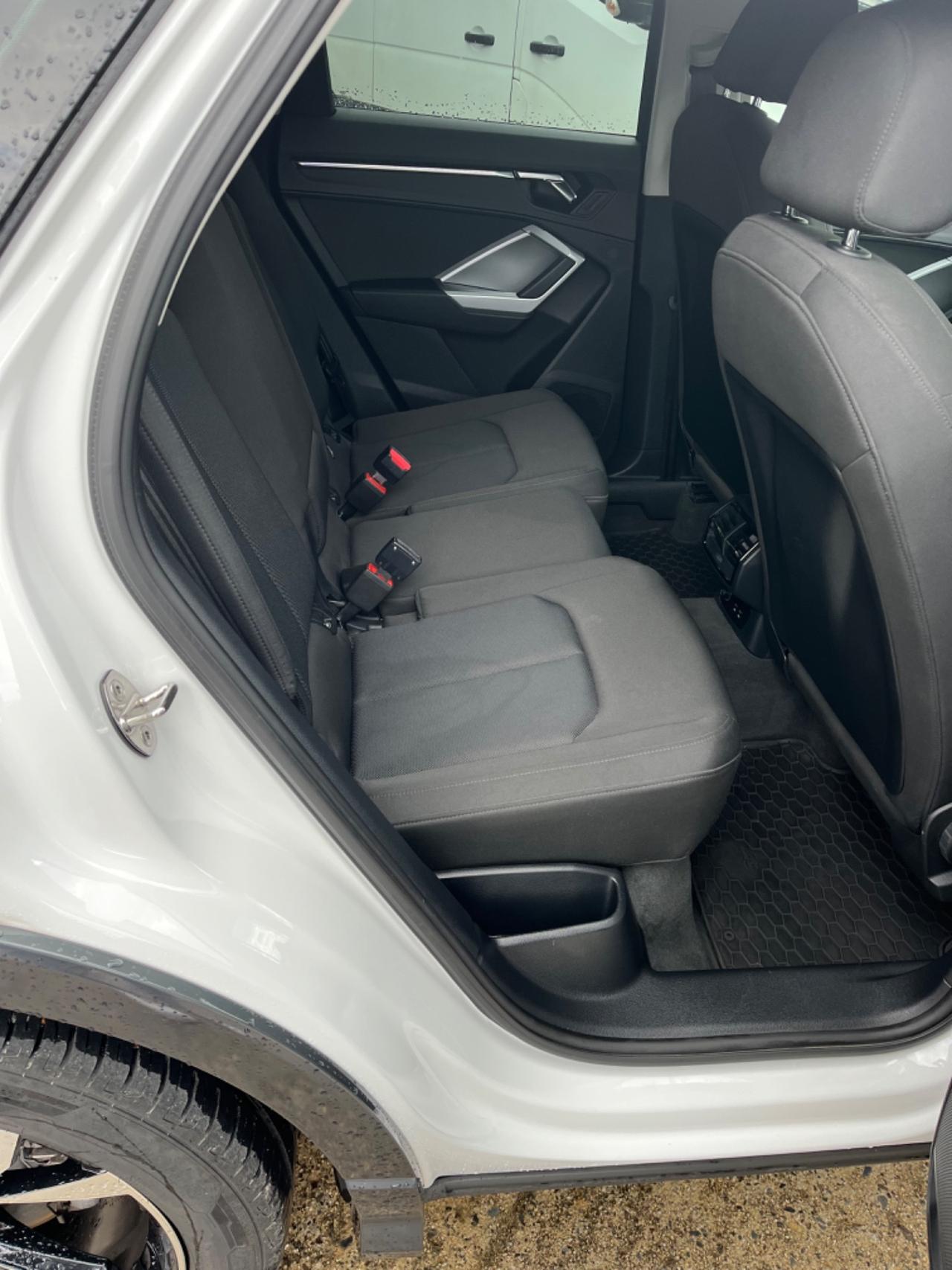 Audi Q3 35 TDI S tronic Business Advanced