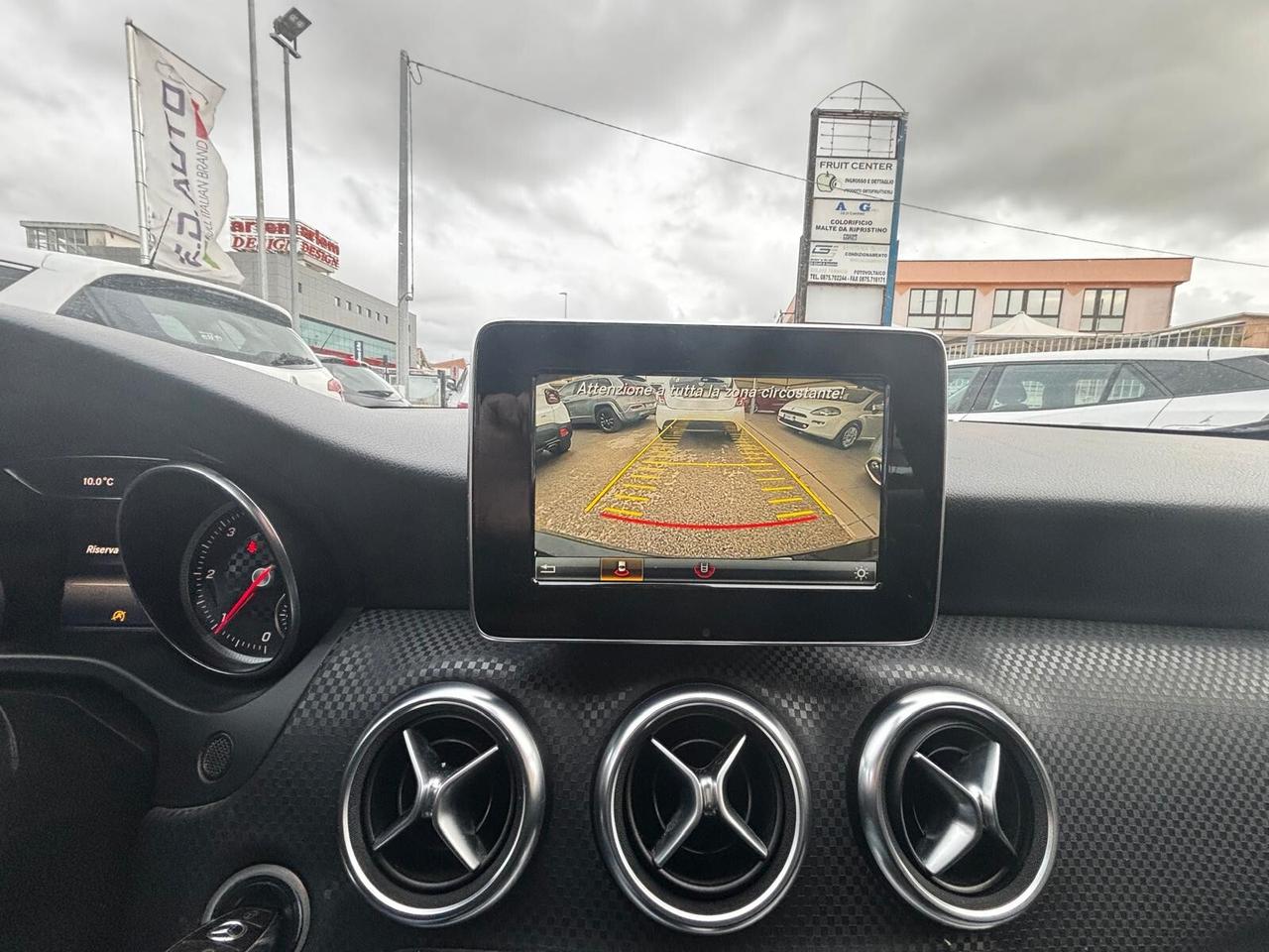 Mercedes-benz A 180 d Premium