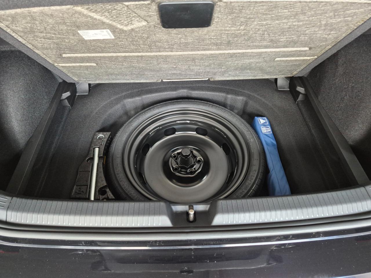 Volkswagen Golf 2.0 TDI 116CV DSG LED APPLE CAR PLAY/ANDROID AUTO DIGITAL COCKPIT PRO ACC KEYLESS AMBIENT LIGHT LANE ASSIST WIRELESS