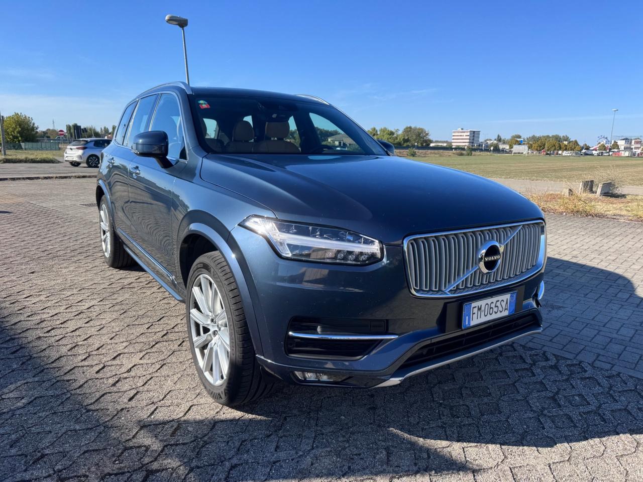 Volvo XC 90 XC90 D5 AWD Geartronic Inscription