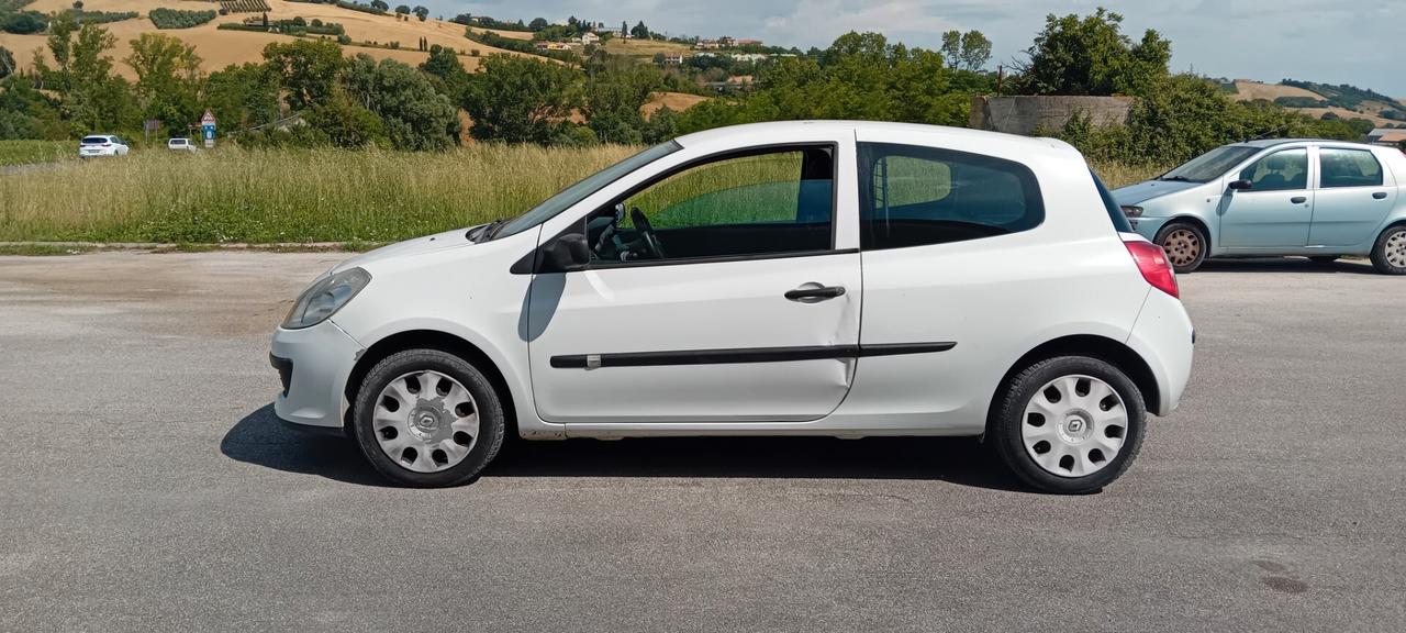 Renault Clio 1.5 dCi 85CV 3 porte Van Gran Confort