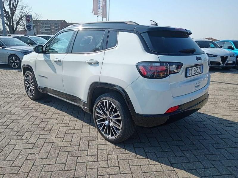 Jeep Compass e-Hybrid 1.5 Turbo MHEV T4 96kW Summit DDCT