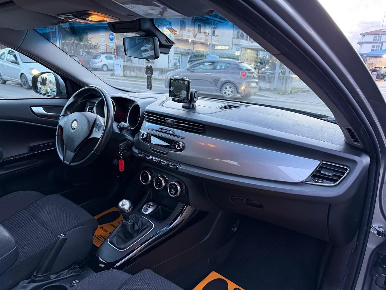 ALFA ROMEO GIULIETTA 1.4 BENZINA 120 (CV) 2012