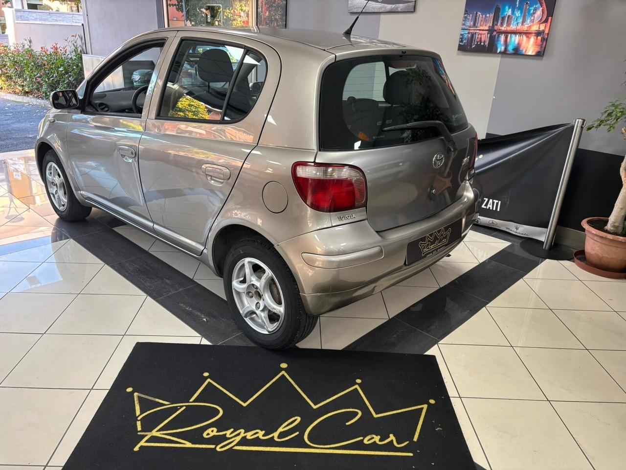 Toyota Yaris 1.0i 16V cat 5 porte Expo