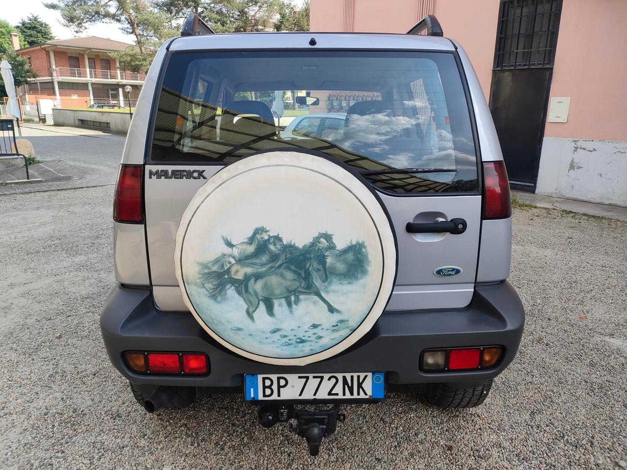 Ford Maverick 2.4i alias Nissan Terrano