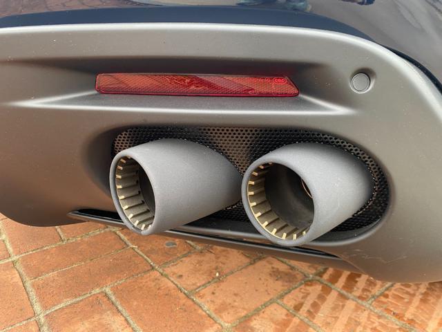 FERRARI Roma Spider UFFICIALE ITALIA-BOLLO E SUPER BOLLO 10/26