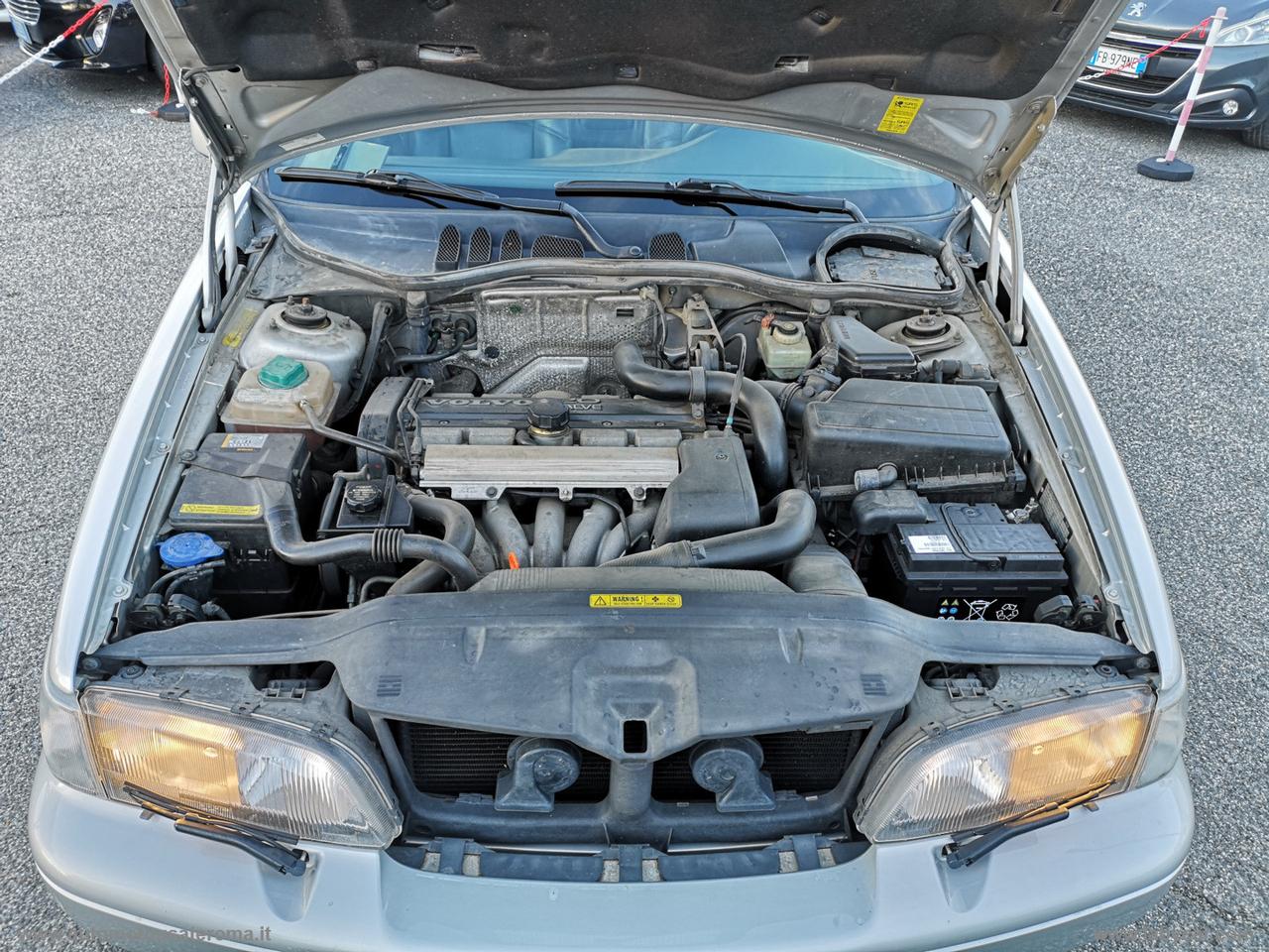 VOLVO V70 2.0I TURBO 20V CAT. T-5 AWD Optima RATE AUTO MOTO SCOOTER