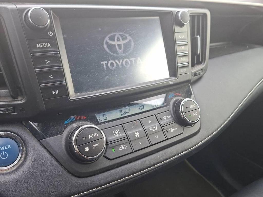 Toyota RAV4 5 Porte 2.5 VVT-i Hybrid Lounge 2WD E-CVT