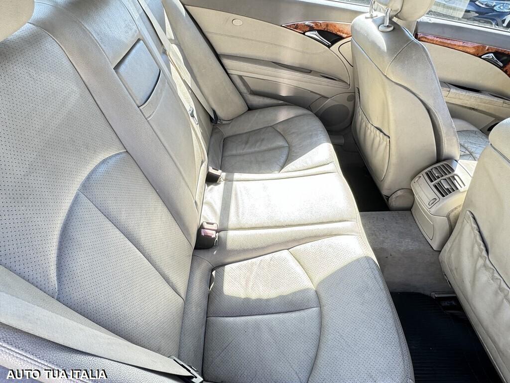 MERCEDES BENZ CLASSE E 270 CDI ADVANGARDE BERLINA