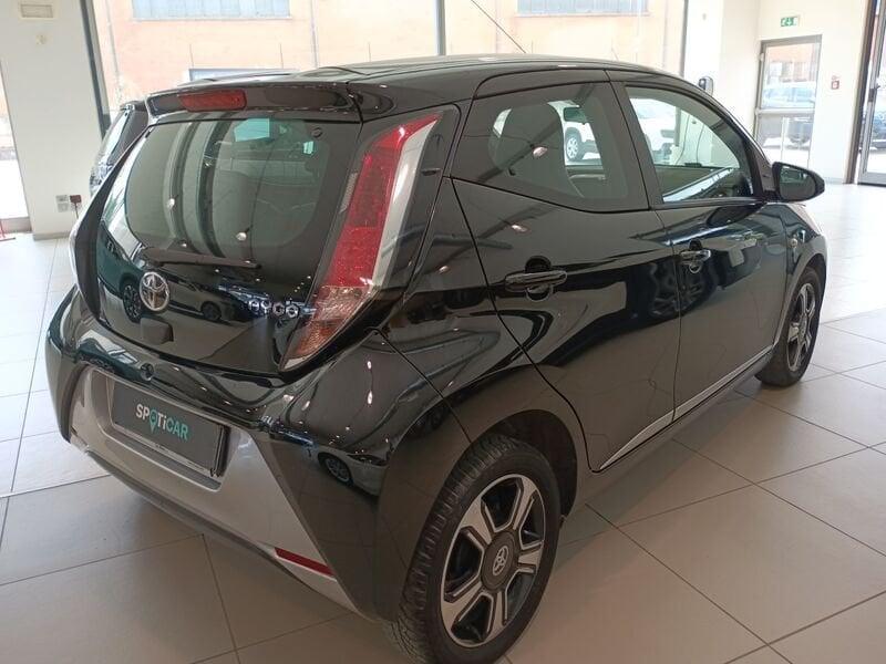 Toyota Aygo 1.0 VVT-i x-clusiv