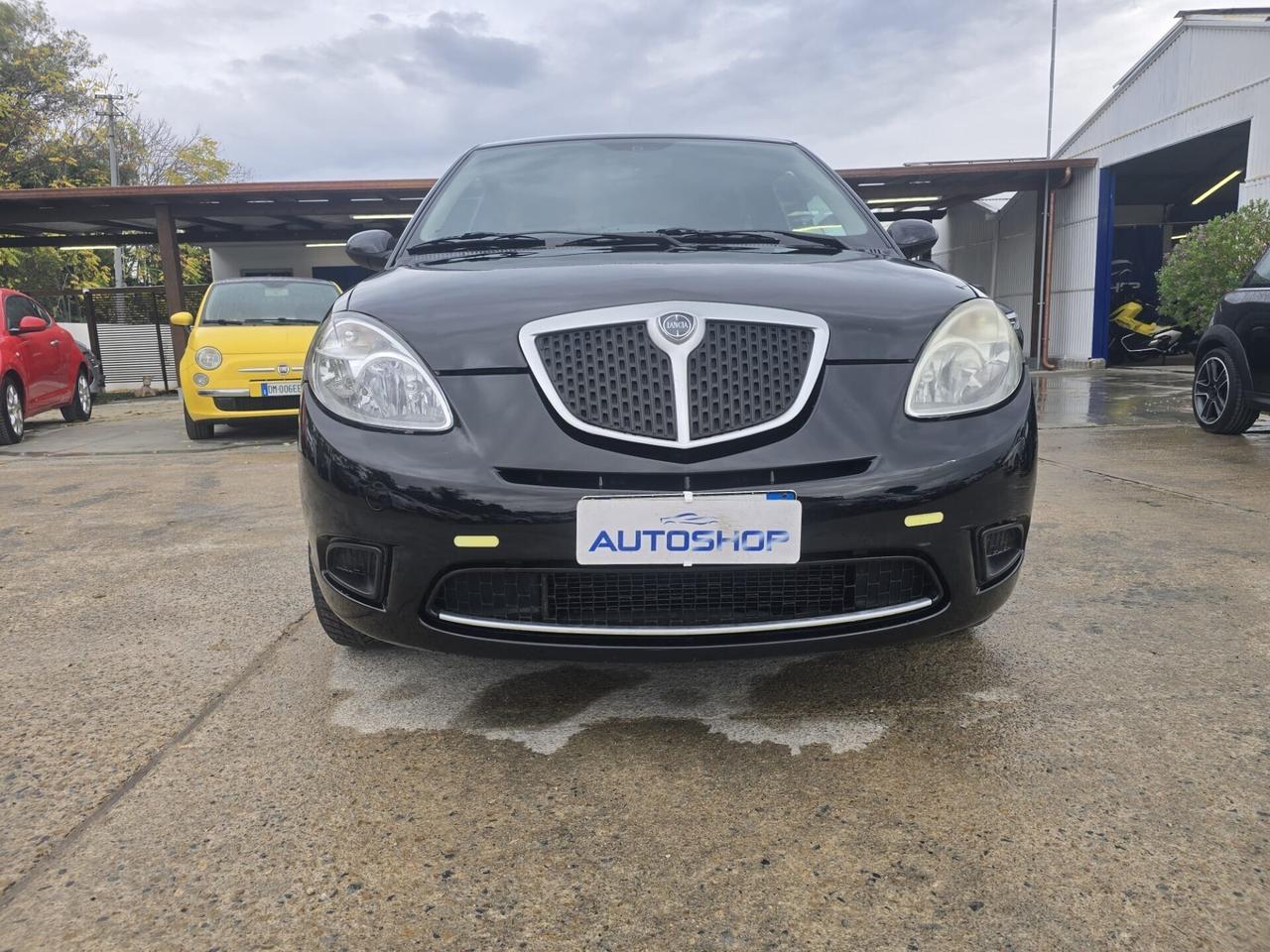 Lancia Ypsilon 1.2 Argento
