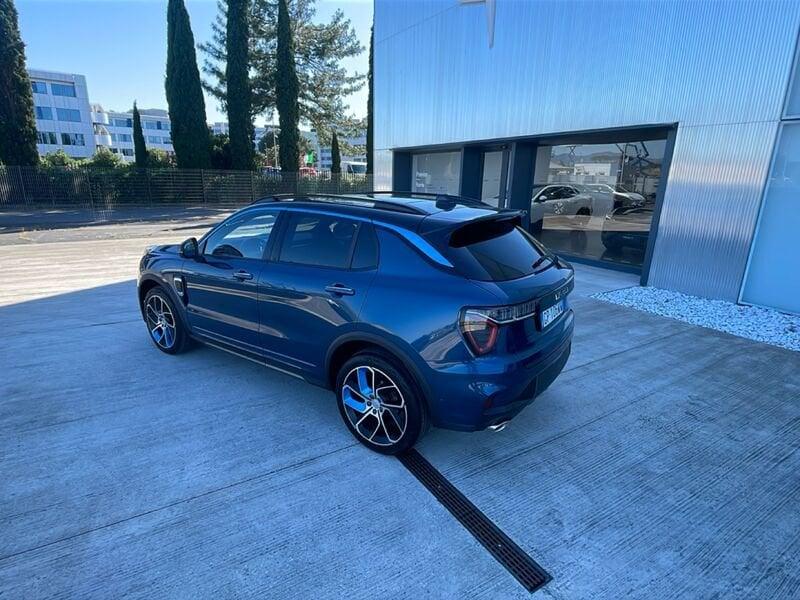 Lynk & Co 01 01 1.5 192KW PHEV DCT 6.6 KW OBC