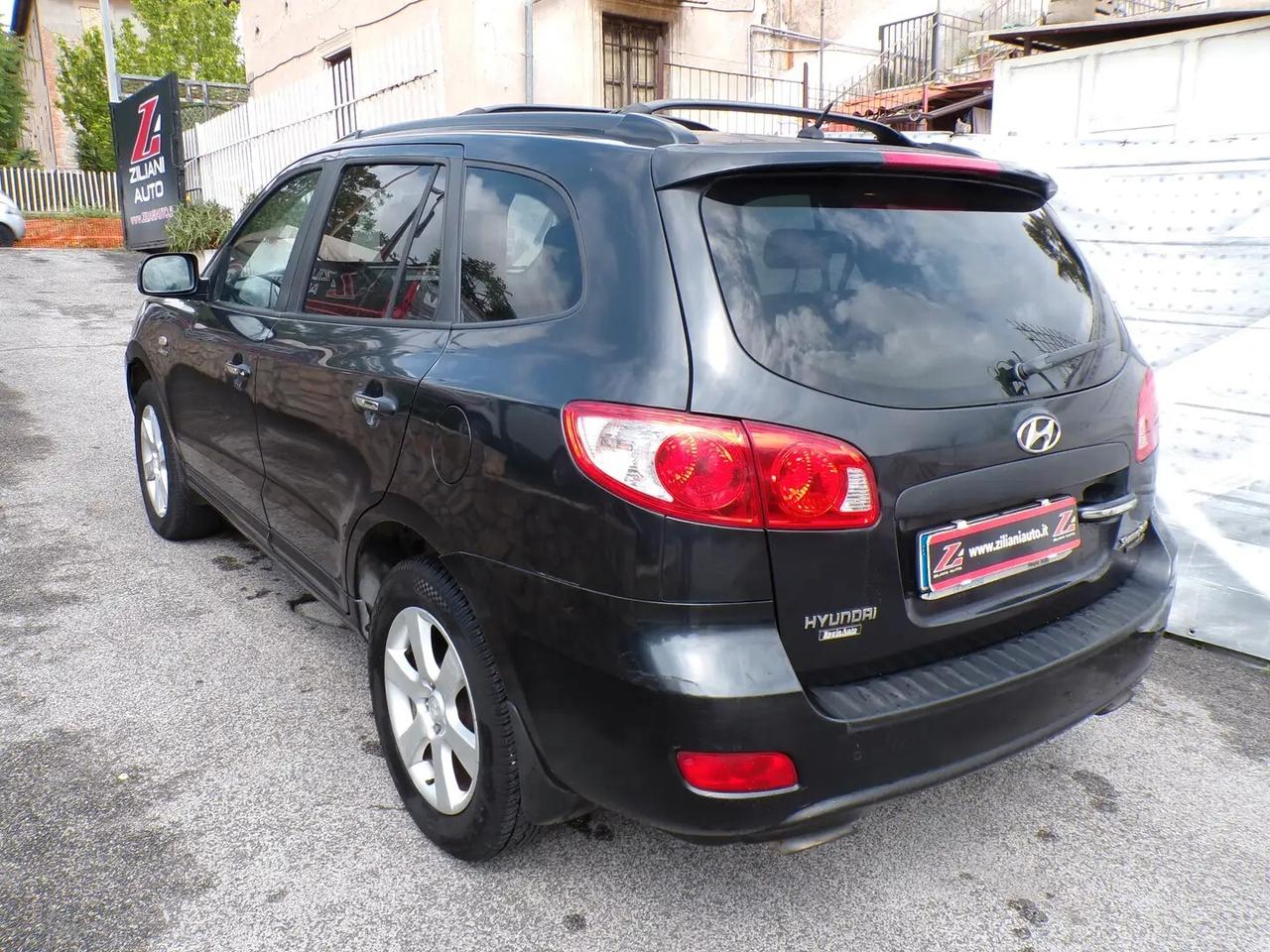 Hyundai Santa Fe 2.2 CRDi VGT aut.Dyn. Sun 5p.ti cambio automatico