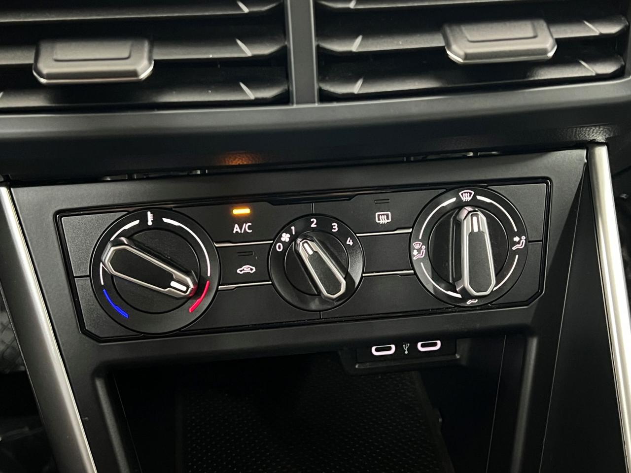 VOLKSWAGEN Taigo 1.0 tsi Life 95cv