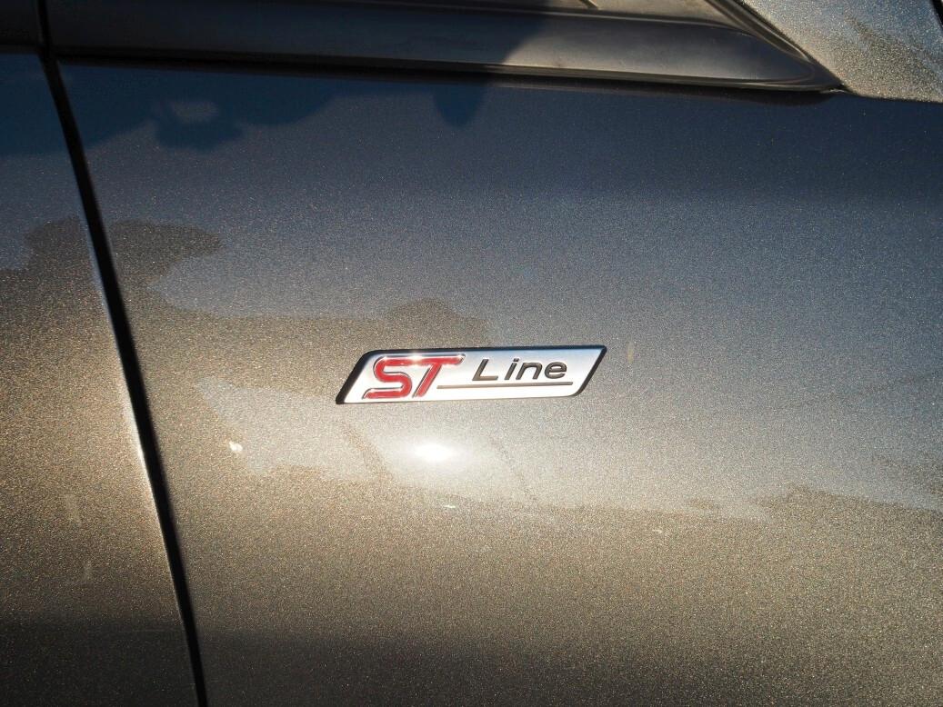 Ford Fiesta 1.1 85Cv 63Kw benz. 5 porte ST-Line