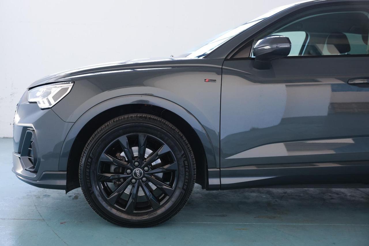 Audi Q3 Sportback 35 TDI S tronic line Black edition UNIPROPRIETARIO ITALIANA IVA ESPOSTA