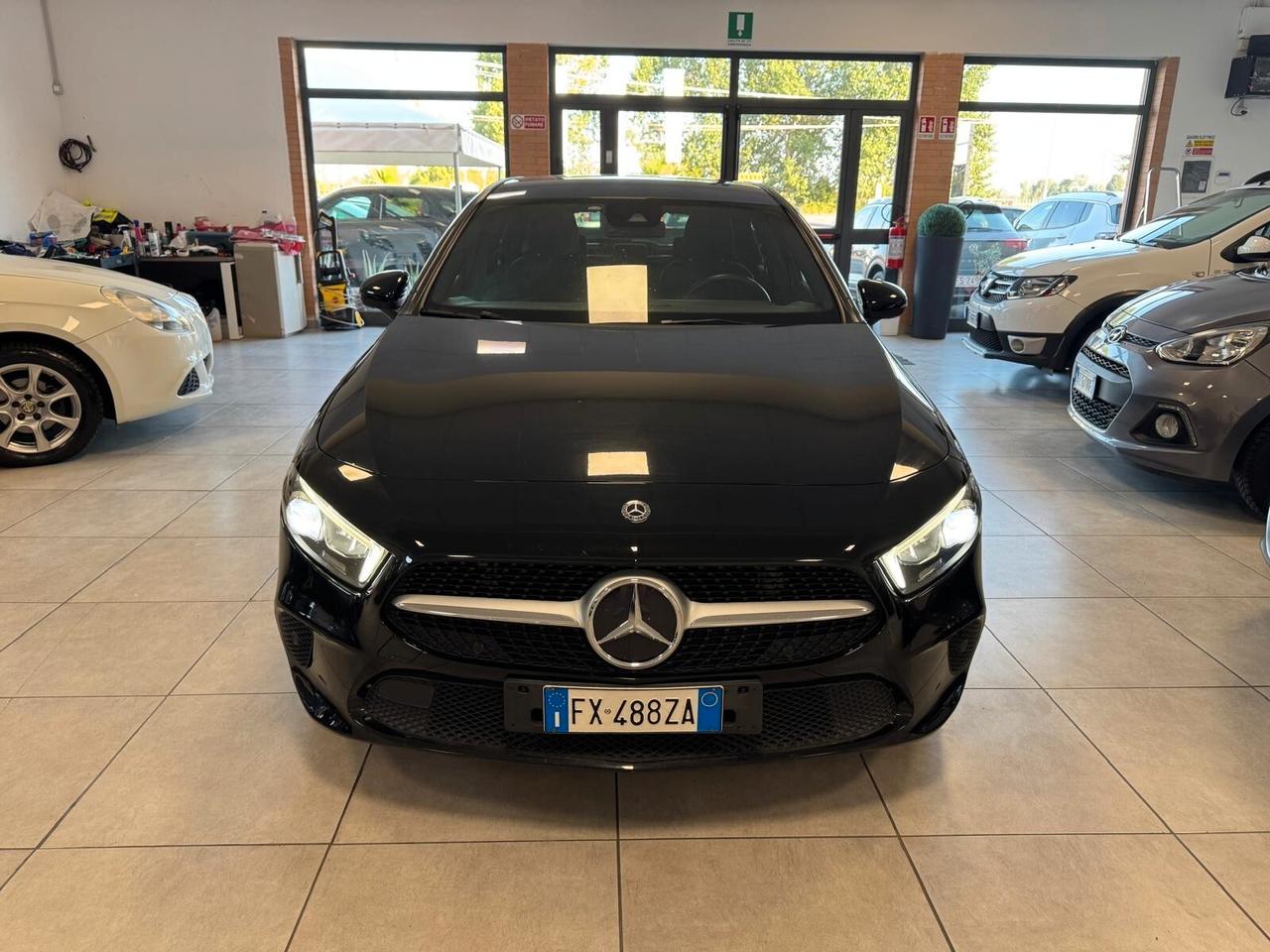 Mercedes-benz A 180 116CV AUTOMATIC SPORT 2019