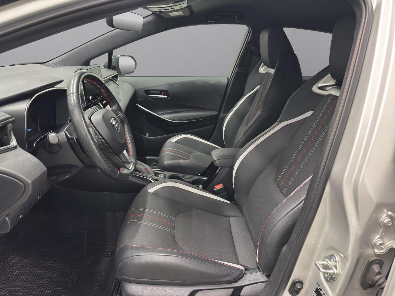 Toyota Corolla 2.0h GR Sport cvt