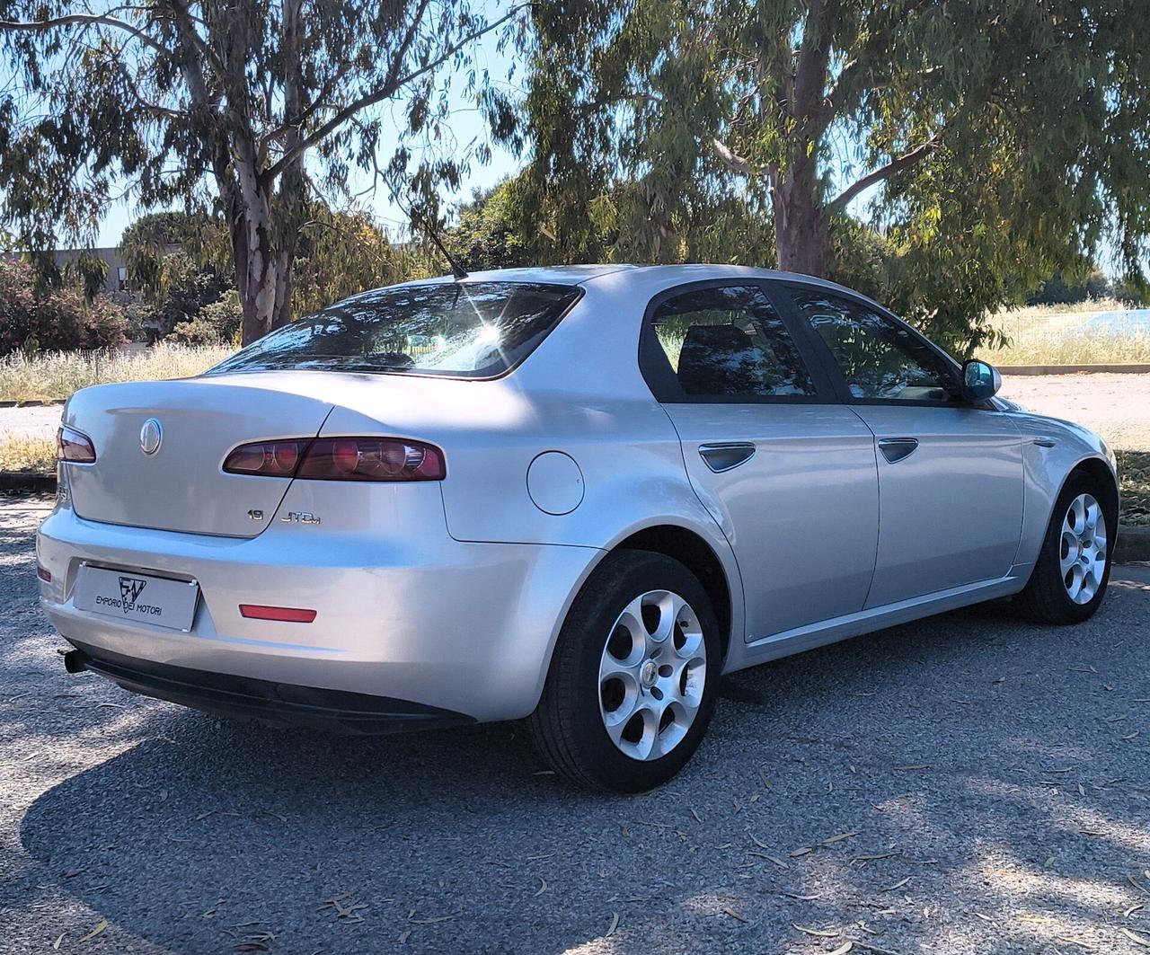 Alfa Romeo 159 1.9 JTDm 16V Distinctive