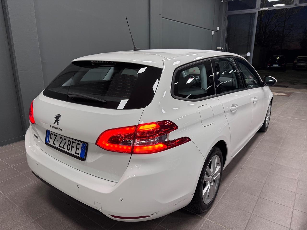 Peugeot 308 BlueHDi 100 S&S SW Business