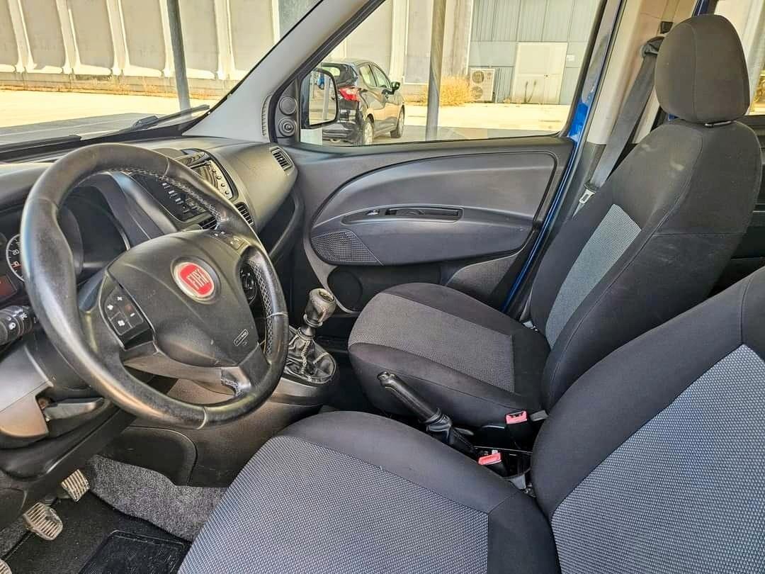 Fiat Doblò 1.4 T-Jet 16V Natural Power Emotion
