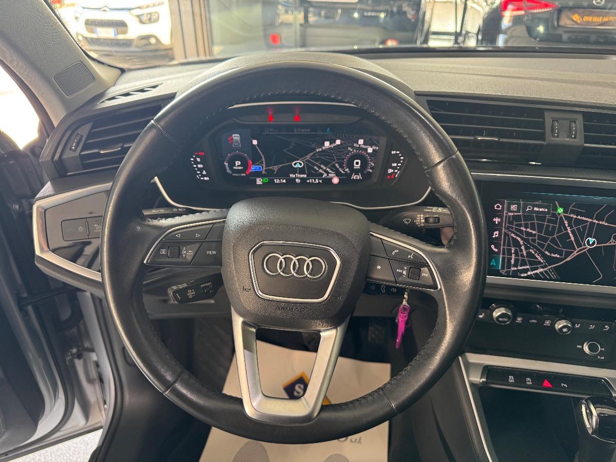 AUDI Q3 35TDI S tronic Business UNICO PROP/ MATRIX