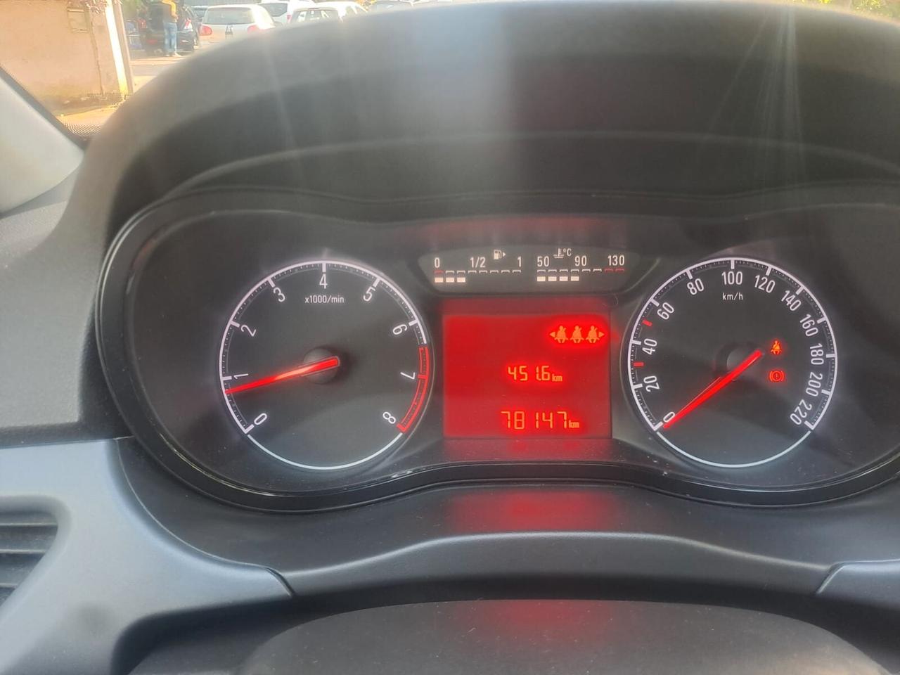 Opel Corsa 1.2 5 porte Innovation km 78mila