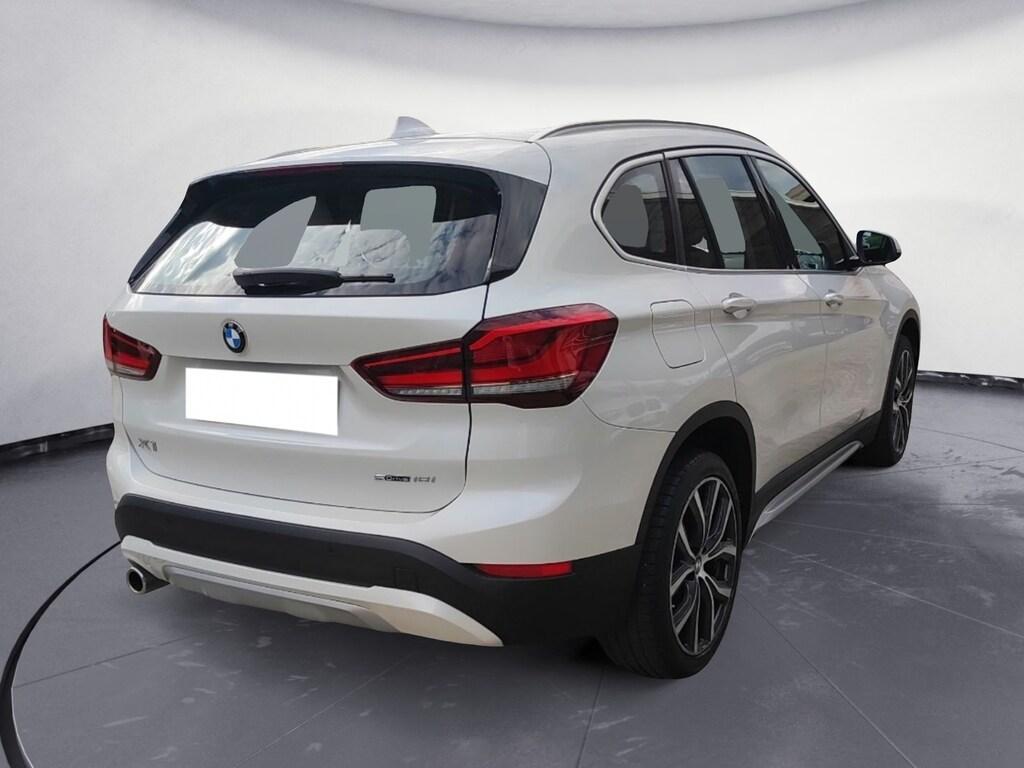 BMW X1 18 i xLine sDrive