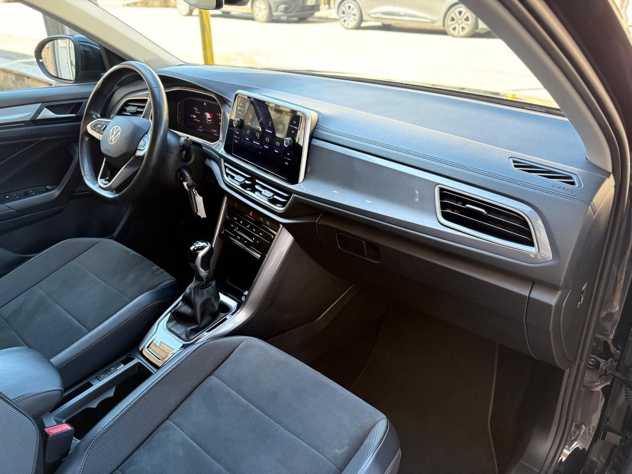 Volkswagen T-Roc 2.0 TDI Style FULL/LED/NAV