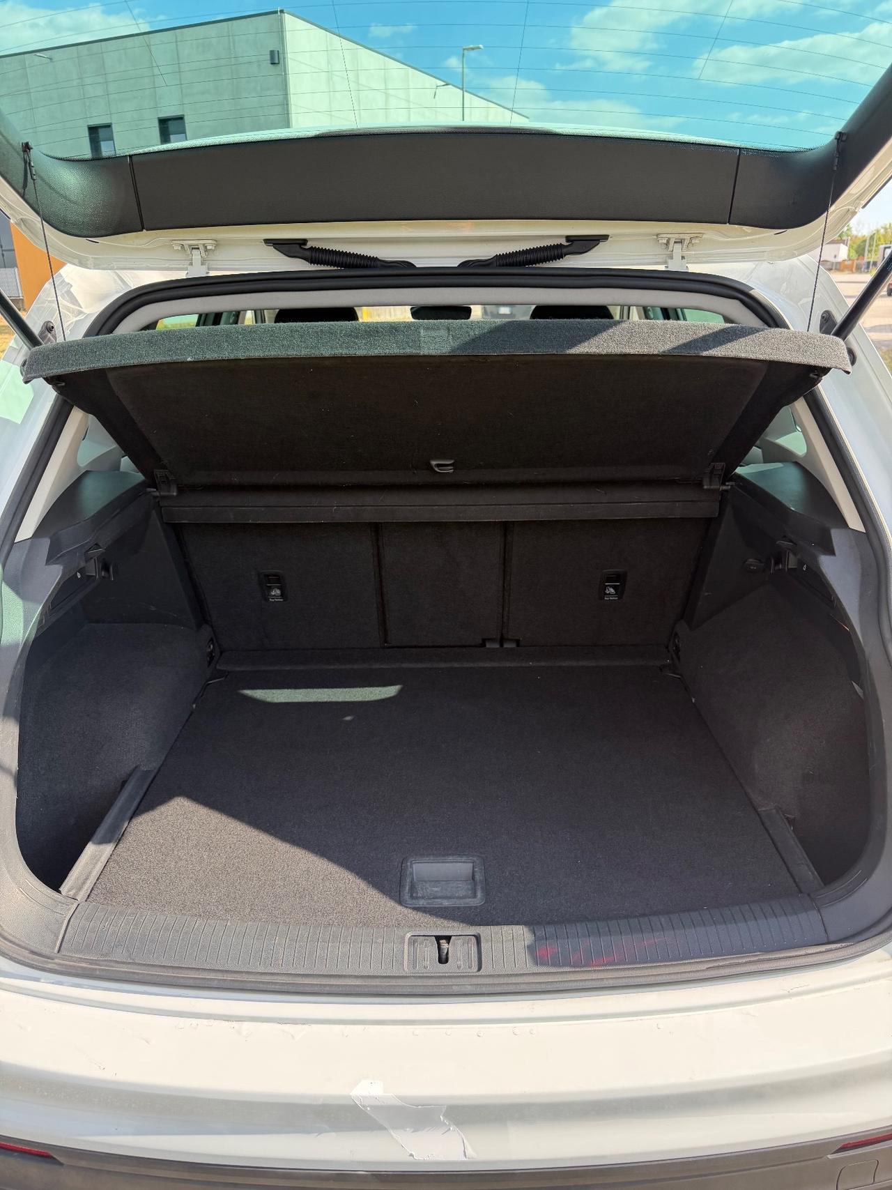 Volkswagen Tiguan 1.6 TDI SCR Urban BlueMotion Technology