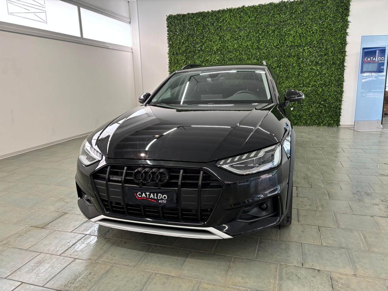 Audi A4 allroad 40 TDI 204 CV S tronic Identity Contrast