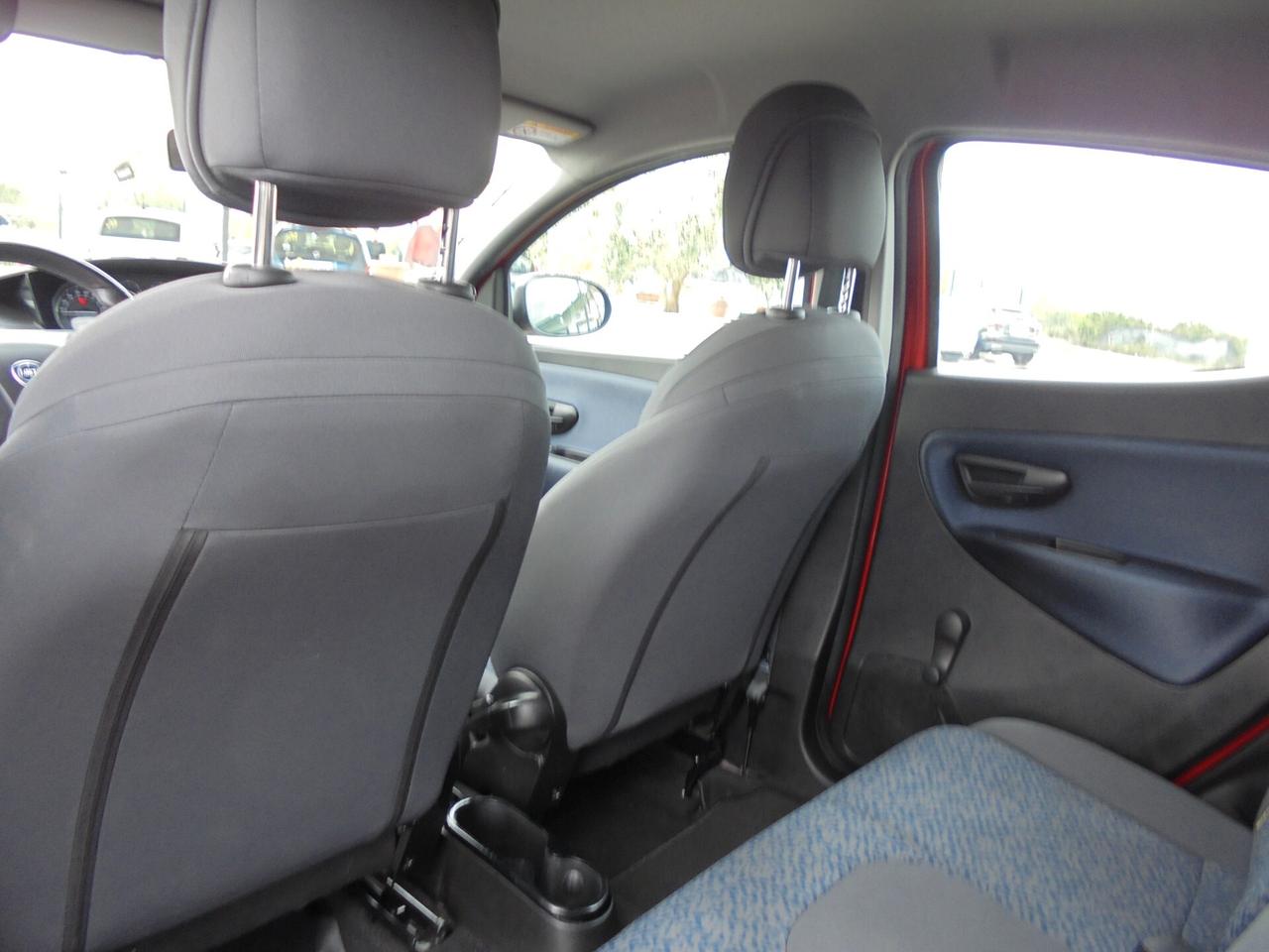 Lancia Ypsilon 1.0 FireFly 5 porte S&S Hybrid Gold