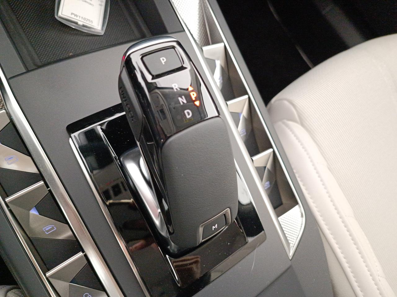 DS DS 3 Esprit de Voyage Puretech 130 cv automatico