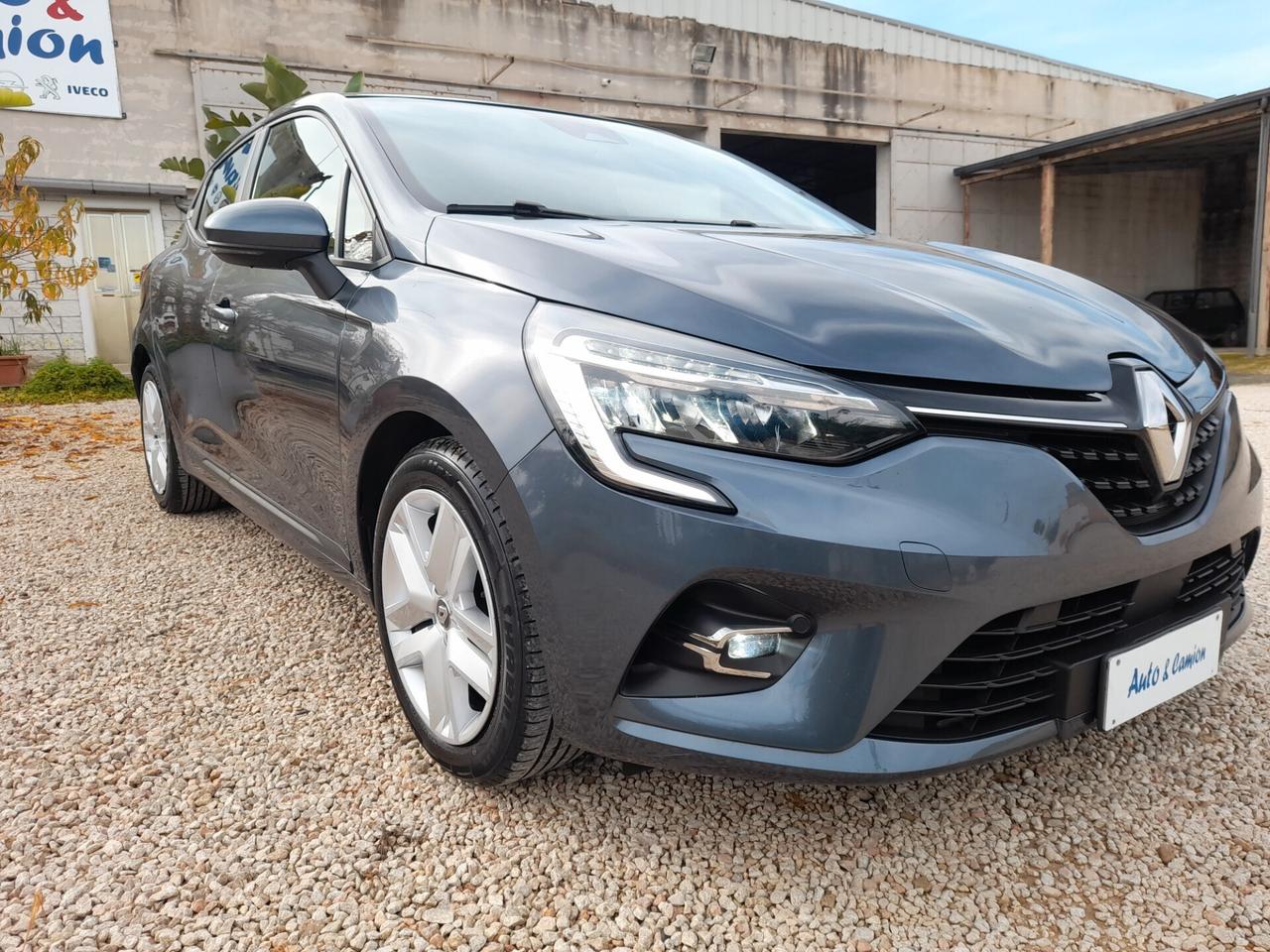 Renault Clio TCe 90 CV ok neopatentati anno 2022