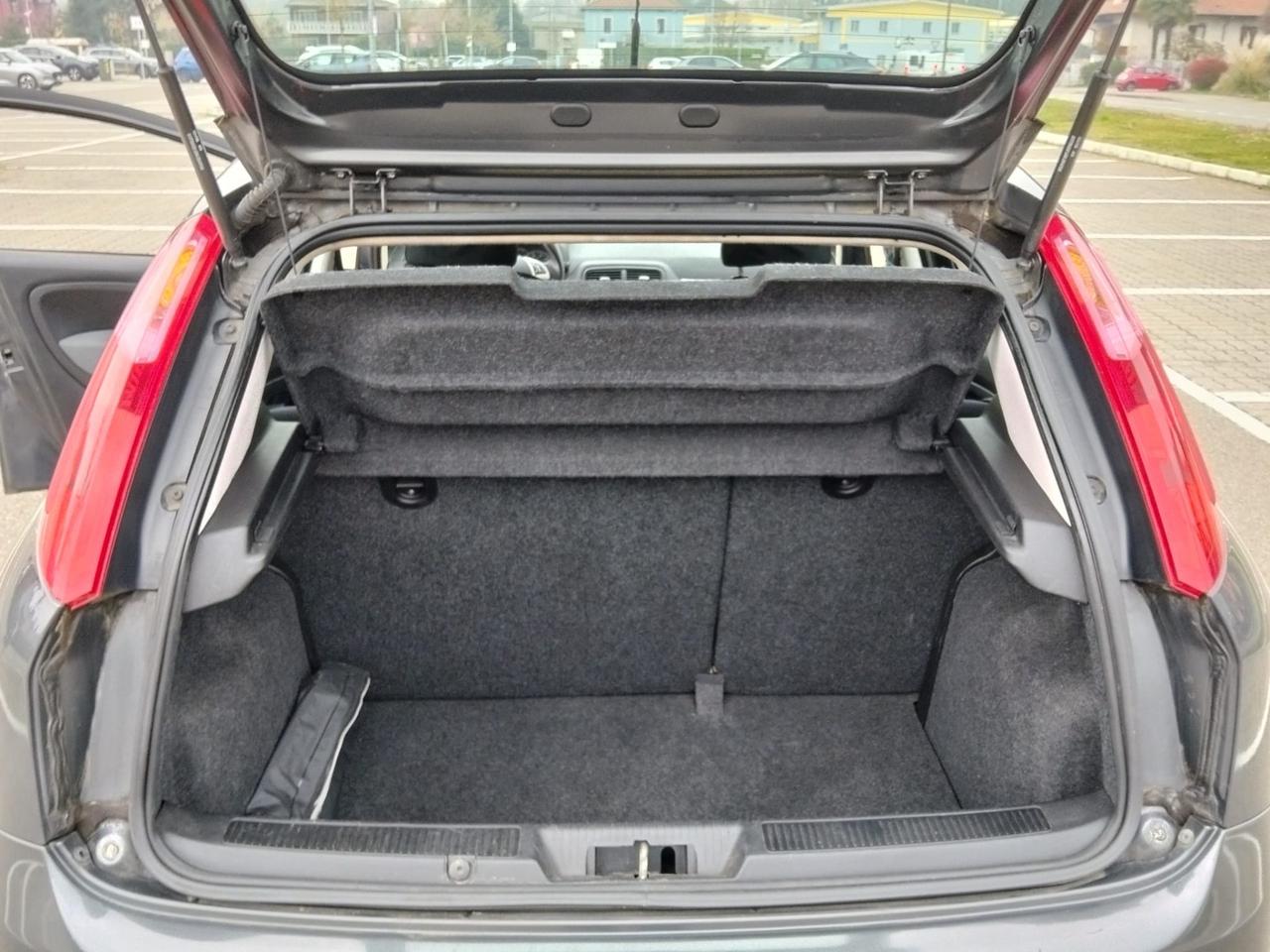 Fiat Grande Punto 1.4 5 porte 77Cv*City*Neopatentati