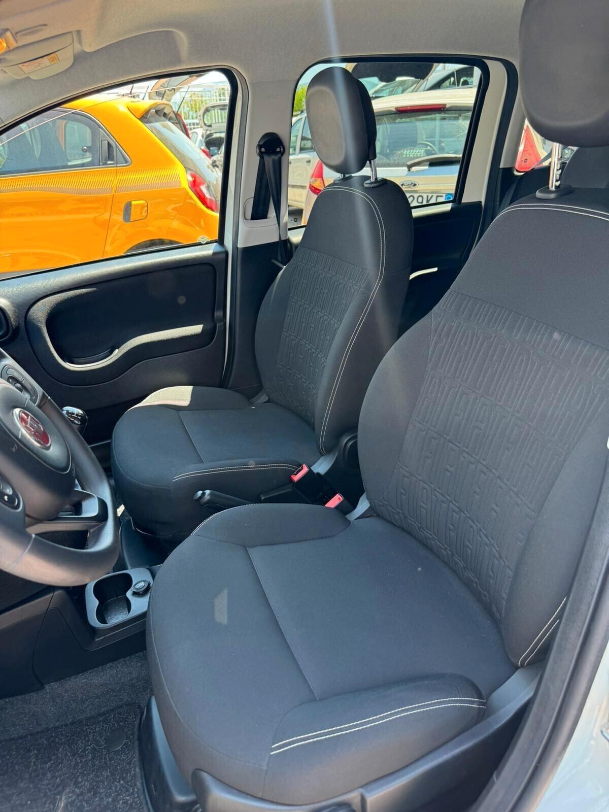 Fiat Panda 1.0 Hybrid 2022 City Cross 20.000km FULL OPTIONAL