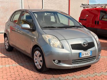 Toyota Yaris 1.3 5 porte - NEOPATENTATI