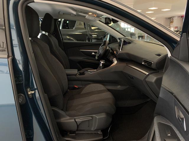 PEUGEOT 3008 BlueHDi 130 S&S Active Pack