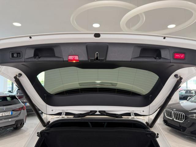 MERCEDES-BENZ GLA 200 Automatic Premium *GANCIO TRAINO*