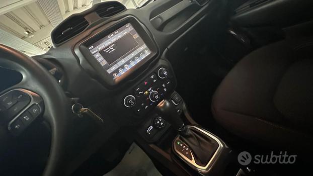JEEP Renegade 1.3 T4 190CV PHEV 4xe AT6 Limited