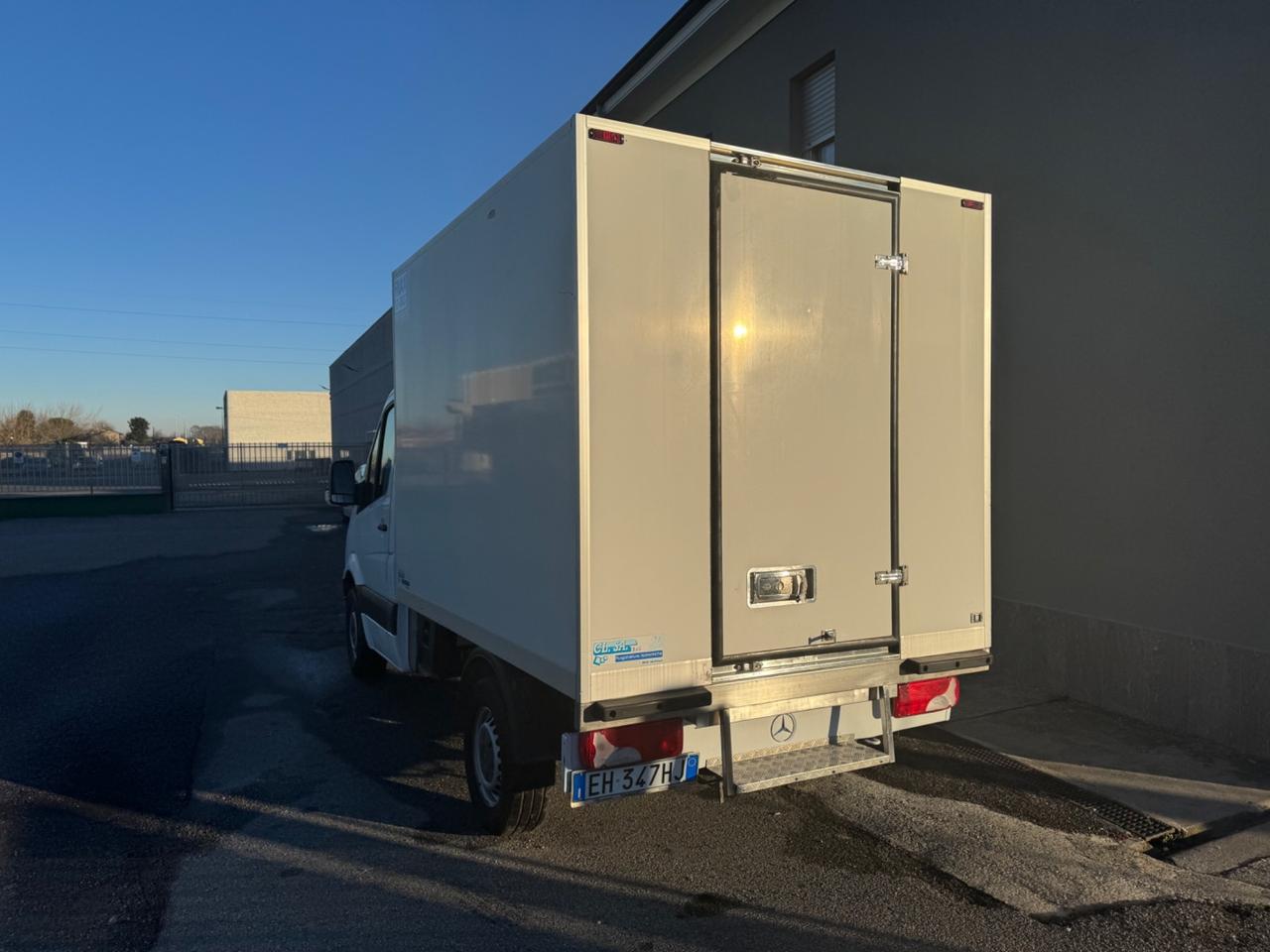 Mercedes Benz 310 cdi FURGONE FRIGO