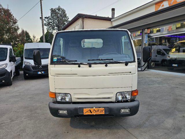 NISSAN Cabstar -E 110.35 3.0 Tdi PL-RG Cab. SE