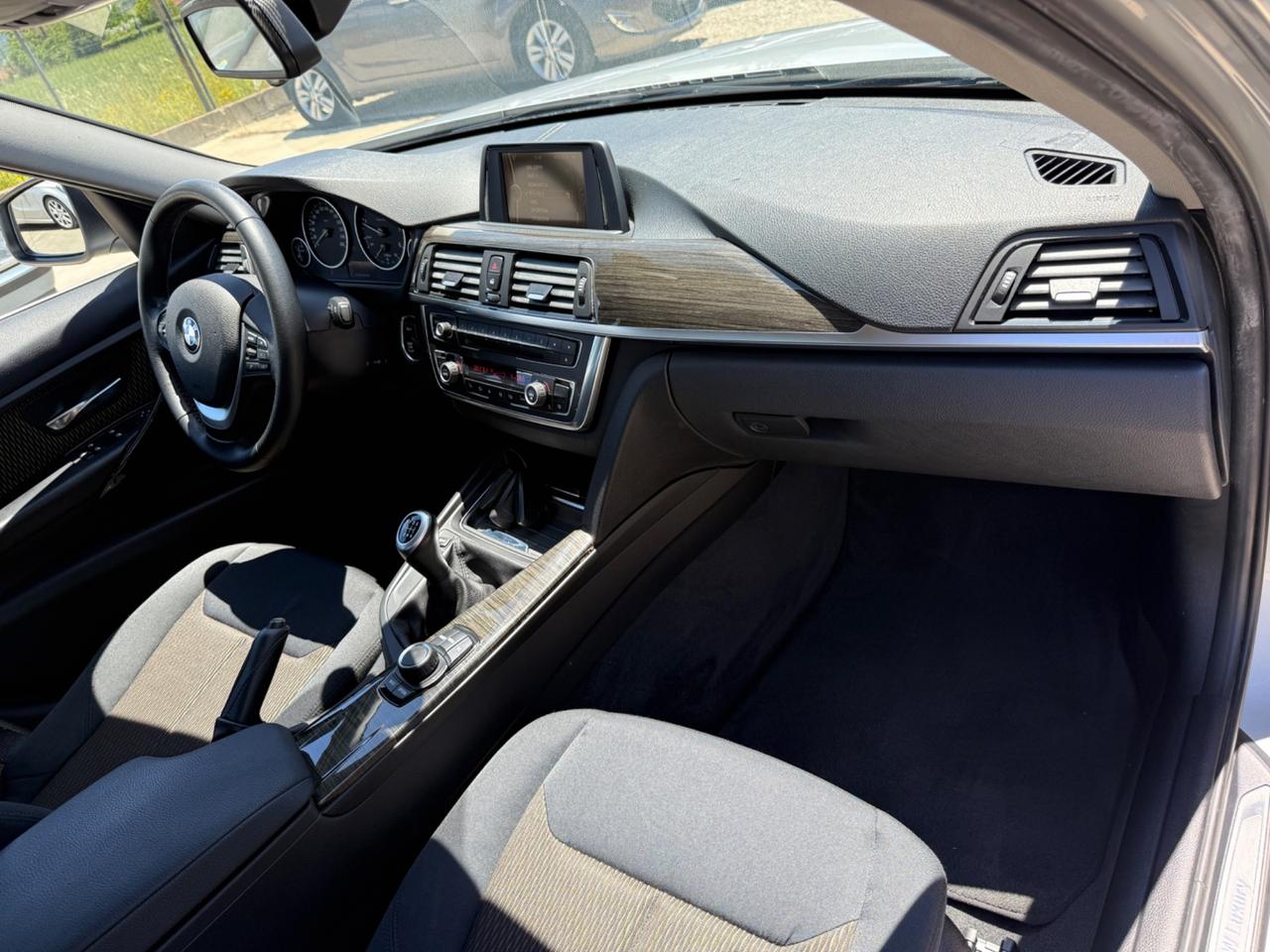 Bmw 318 318d 2.0 143CV cat Futura