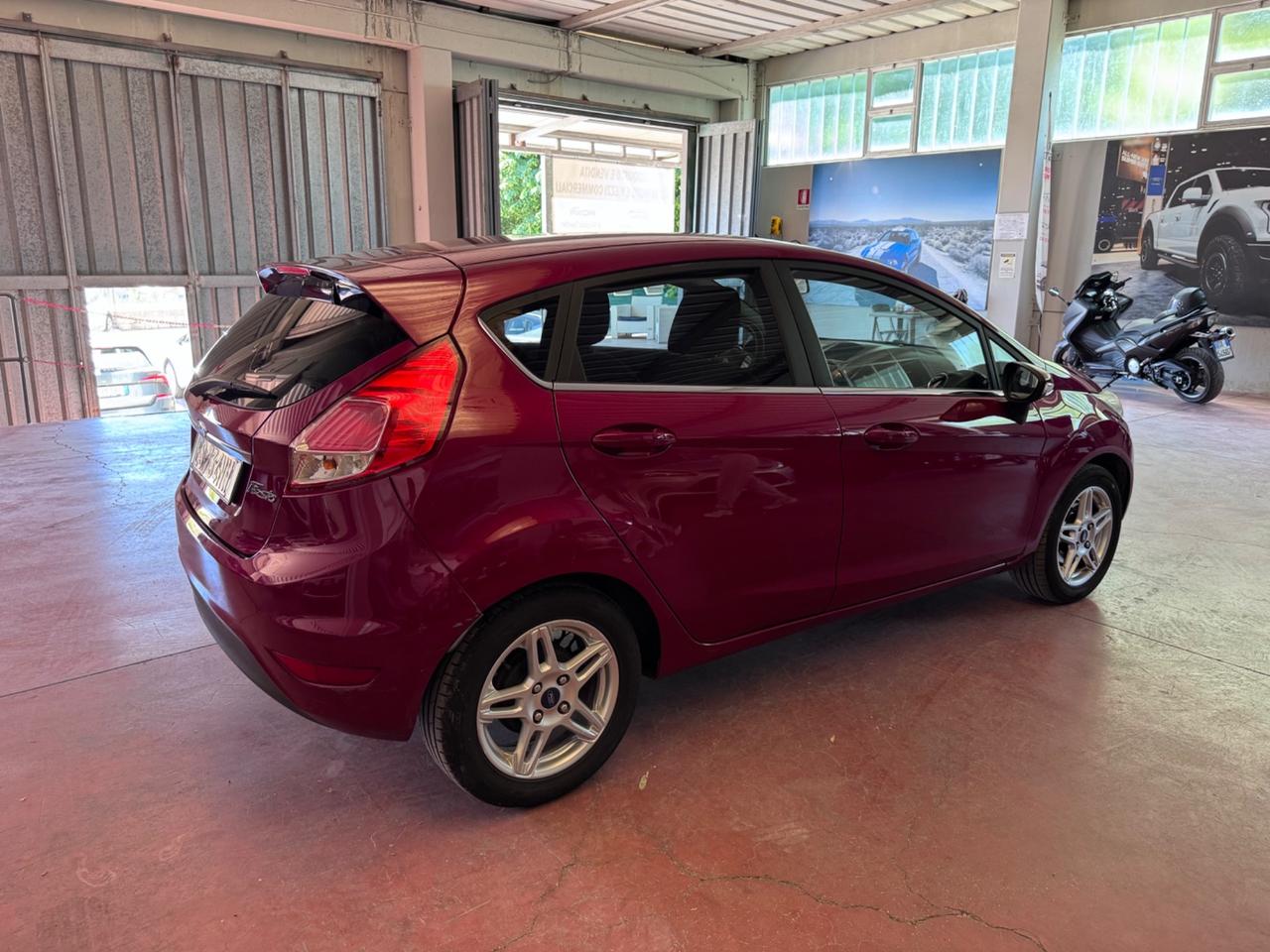 Ford Fiesta 1.2 60CV 5 porte Titanium