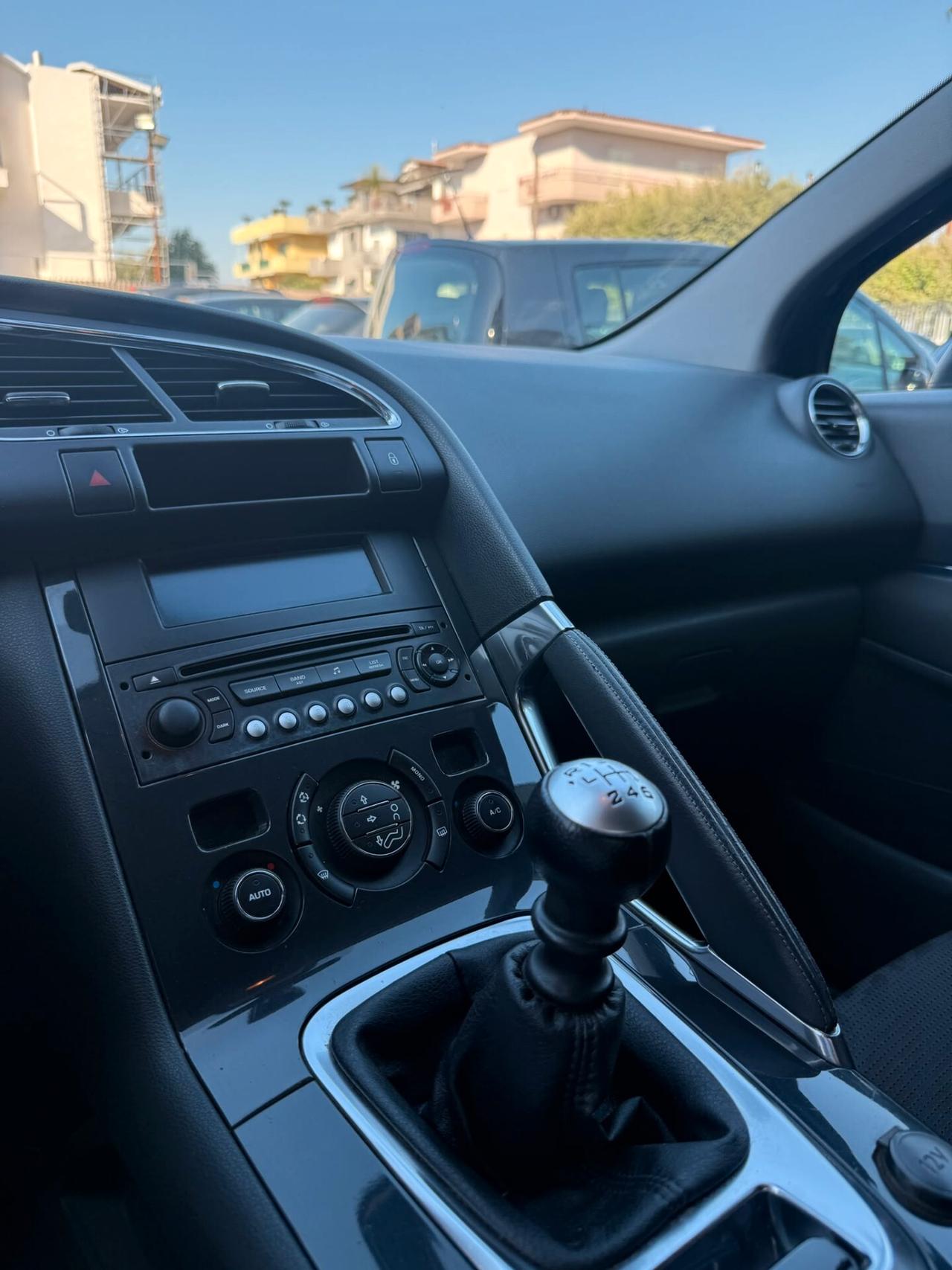 Peugeot 3008 1.6 HDi 112CV Business