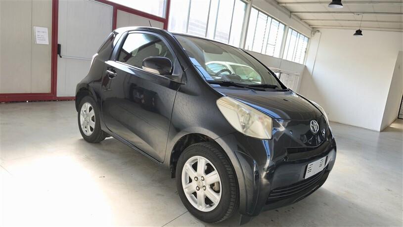 Toyota iQ 1.0 Sol