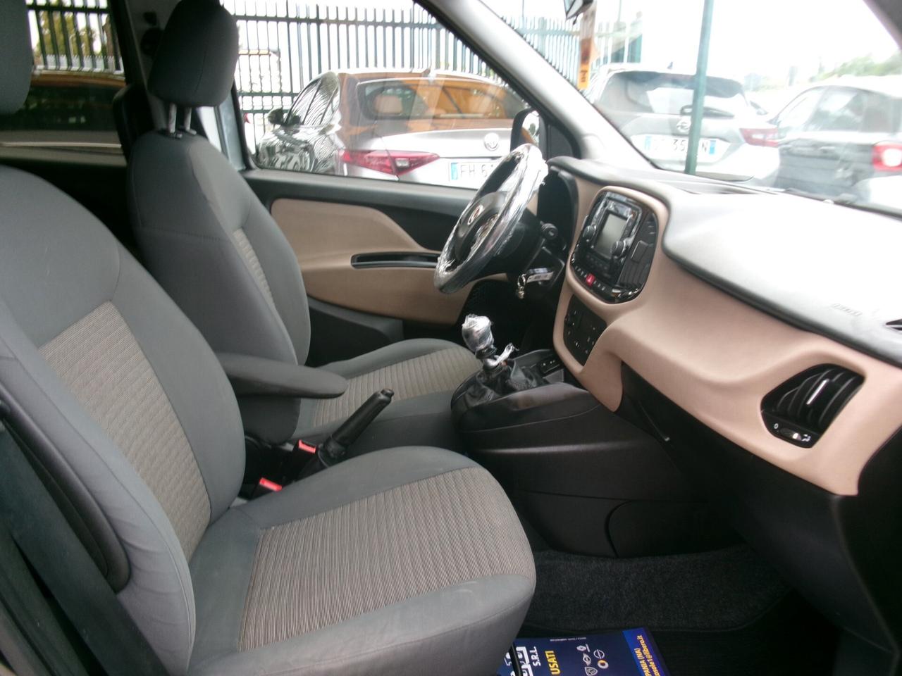 Fiat Doblo 1.6 M-JET EURO 6 LOUNGE 7 POSTI NAVI/PDC FULL OPTIONAL