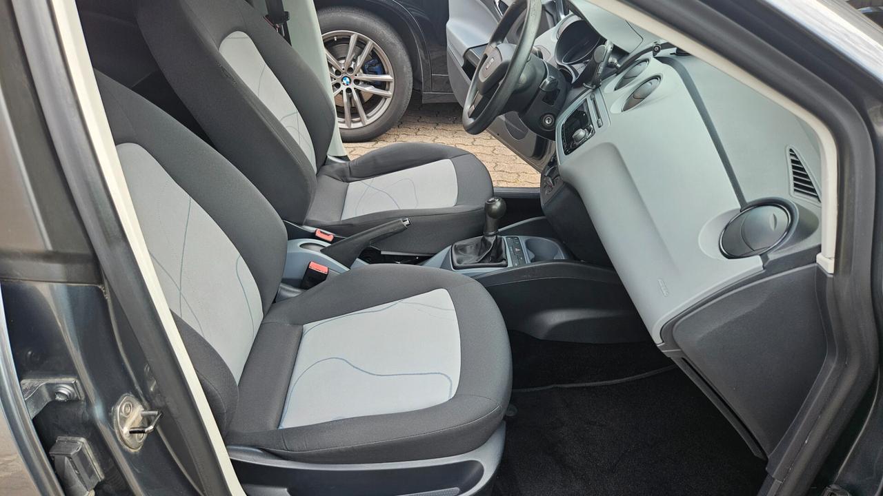 Seat Ibiza 5p 1.2 Style 70cv NEOPATENTATI