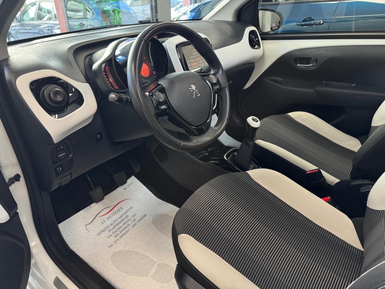 Peugeot 108 1.2 82 5 ALLURE TETTO APRIBILE
